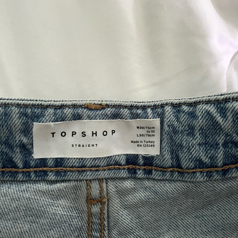 TOPSHOP STRAIGHT JEANS - RAW HEM